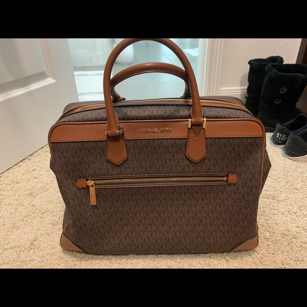 MK Weekender